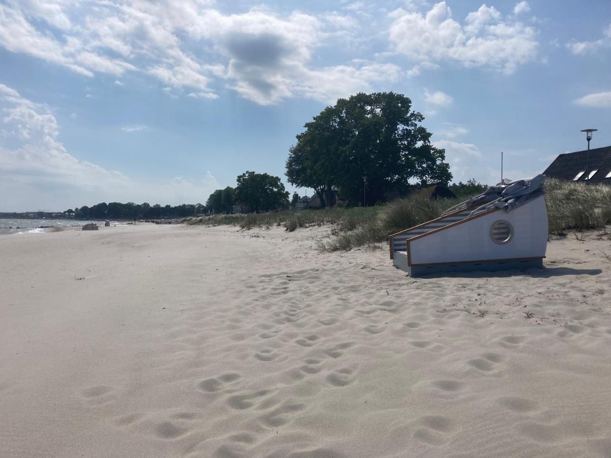 Schlafstrandkorb Nr. 3 Sierksdorf Luaran gambar